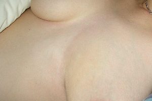 Bist du auch verheiratet und lebst in einer langweiligen Beziehung ohne liebe Worte, Streicheleinheiten und Sex ? Dann geht es dir genauso wie mir. Ich möchte einfach hin und wieder mal aus dem Alltag ausbrechen. Vielleicht meldest du dich einfach mal und dann sehen wir was daraus werden könnte.